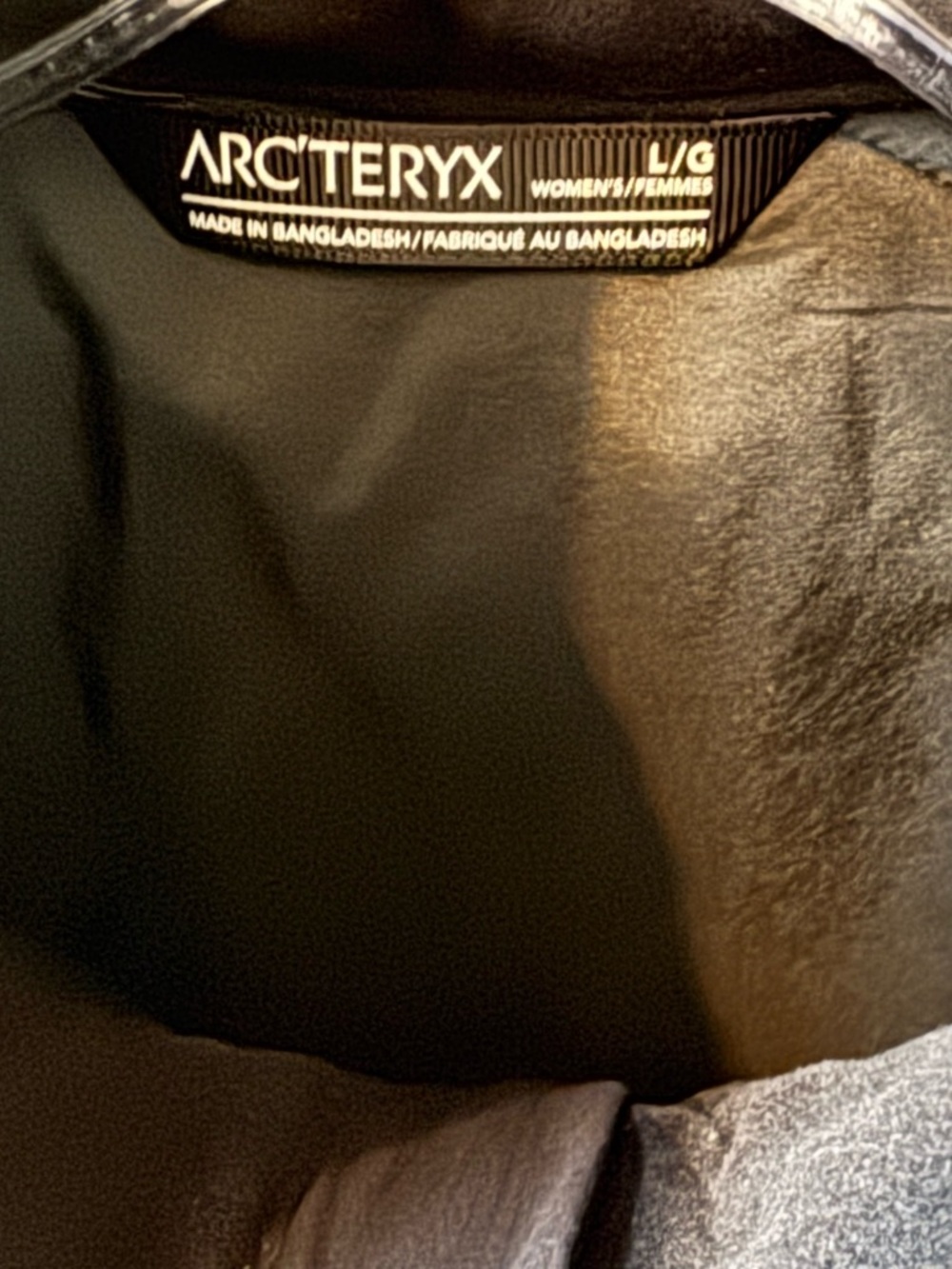 Arc'teryx Women’s Black Vest | Size: Large - Picture 5 of 11